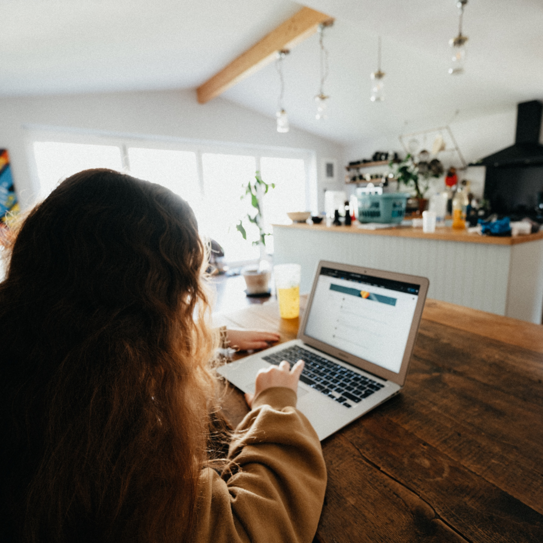 Avoiding Low Back Pain When Working From Home